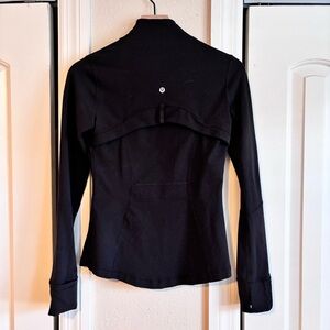 Lululemon Black Define Jacket size 6